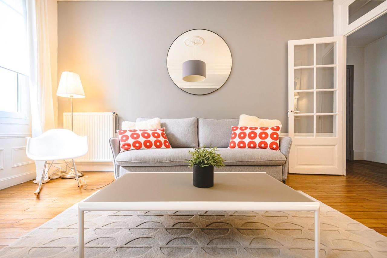 Zen Et Chic Apartment Reims Exterior photo